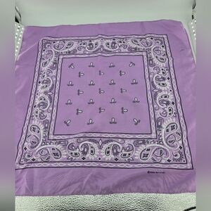 Tan's Club Lavender Paisley Bandana 2004